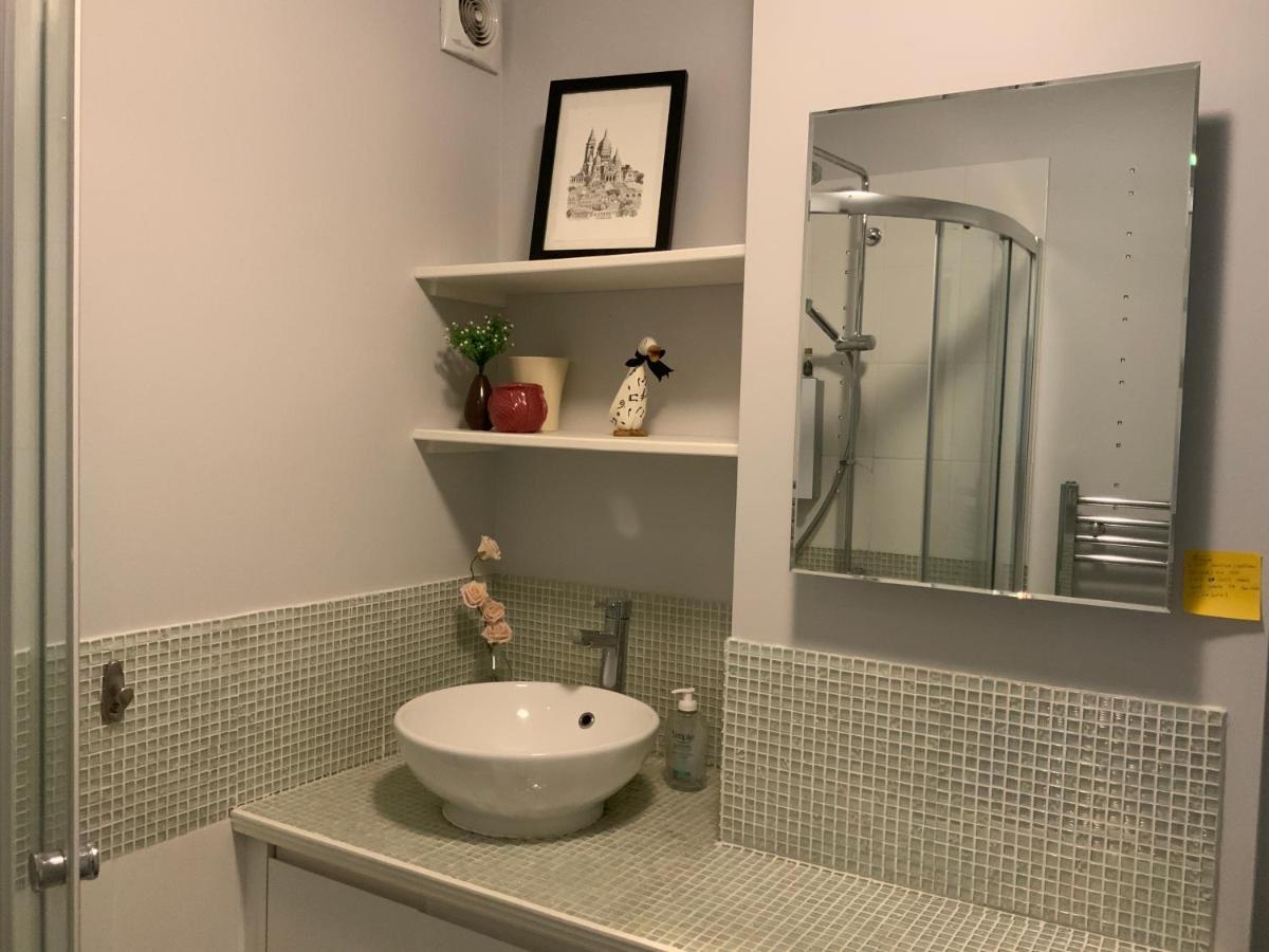 2 Bedroom Apartment Near Southfields Londen Buitenkant foto